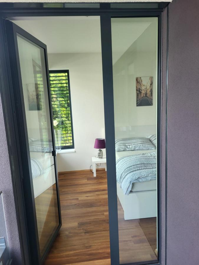 New Apartment In Karlin, Praha 8, Close To Center Esterno foto