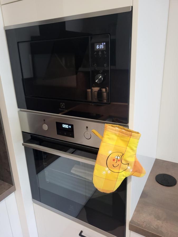 New Apartment In Karlin, Praha 8, Close To Center Esterno foto